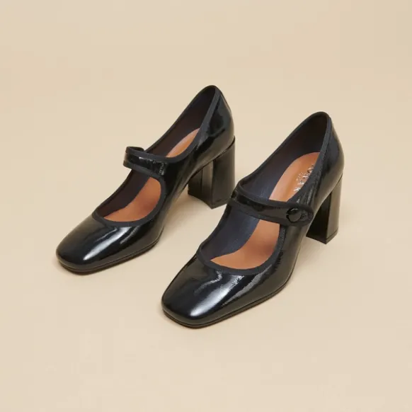 Babies à talons et brides épaisses