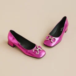 Ballerines à talons plats et mors
