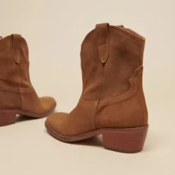 Boots à bouts ovales