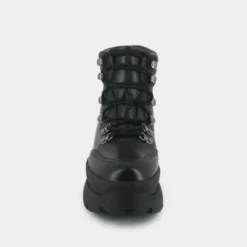 Boots à lacets et semelles plateformes