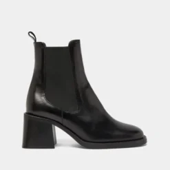 Boots à élastiques et talons épais