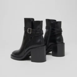 Boots à talons hauts