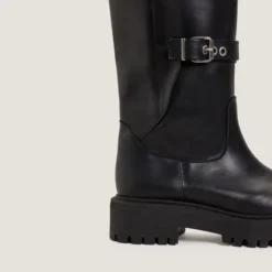 Bottes à boucles ajustables