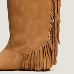 Bottes à franges et bouts ronds
