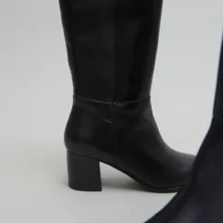 Bottes hautes à talons