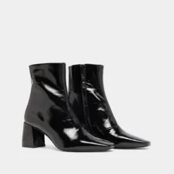 Bottines à bouts pointus