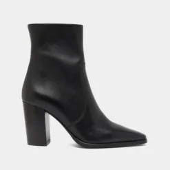 Bottines à bouts pointus