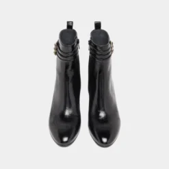 Bottines détaillées de boucles