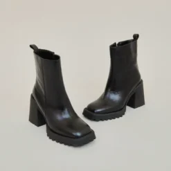 Bottines à semelles crantées et bouts ca...