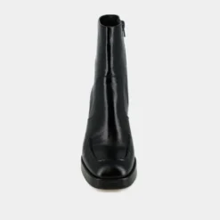 Bottines à talons et bouts carrés