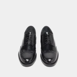 Derbies à lacets