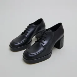 Derbies à talons