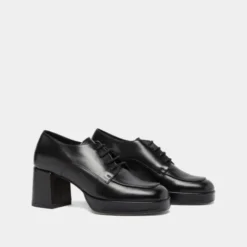 Derbies à talons