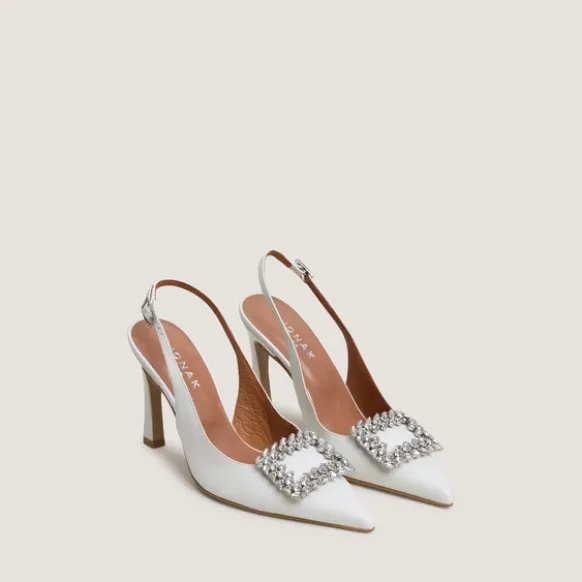 Escarpins slingbacks ornés de strass