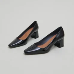 Escarpins à talons recouverts