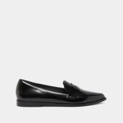 Mocassins à bouts pointus