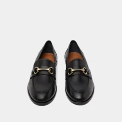 Mocassins à mors dorés