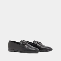 Mocassins à mors et bouts carrés