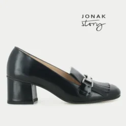 Mocassins noir à talon avec mors