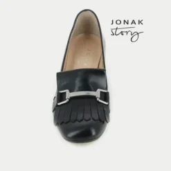 Mocassins noir à talon avec mors