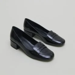 Mocassins à petits talons
