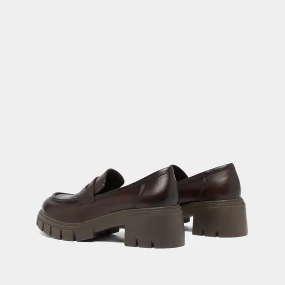 Mocassins à semelles crantées