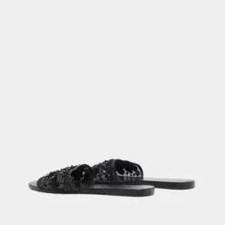 Nu-pieds à fleurs