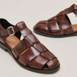 Sandales