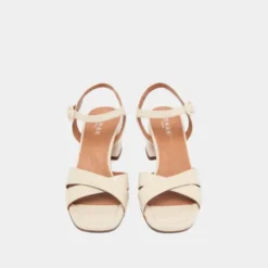 Sandales à talons