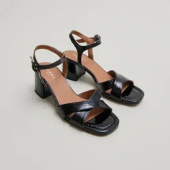 Sandales à talons